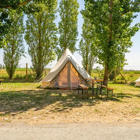 Hotel Kampaoh La Rochelle à Châtelaillon-Plage Extérieur photo